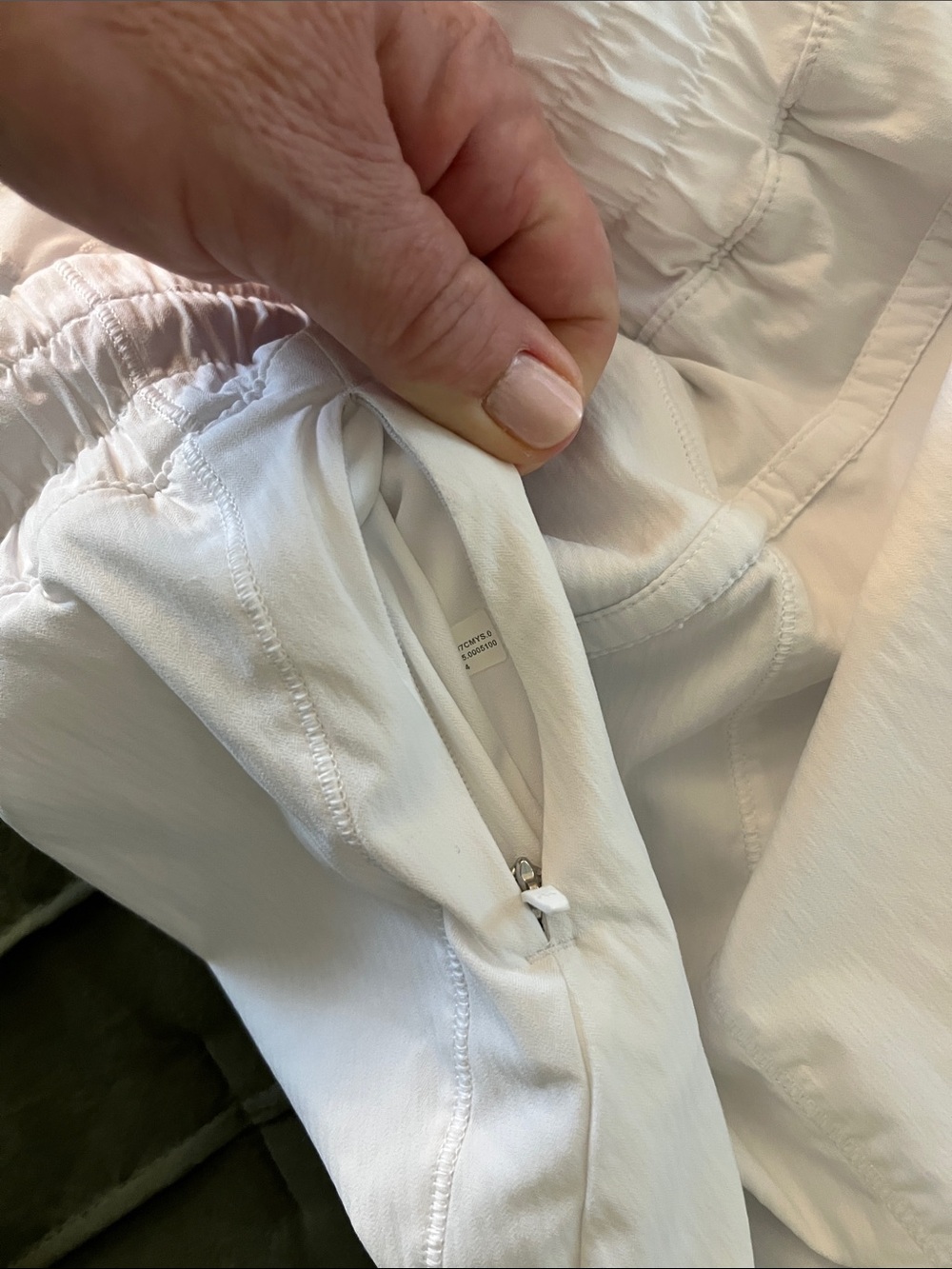 lululemon athletica track that White Women's Running Shorts HR 4” inseam - Picture 6 of 10